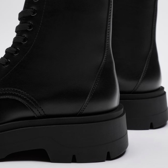 ZARA LACE-UP BOOTS WITH CHUNKY SOLE - Picture 3 of 7